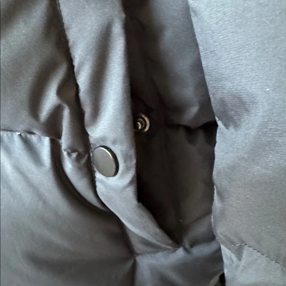 Quince Cropped Puffer Jacket Size Small - Picture 2 of 8